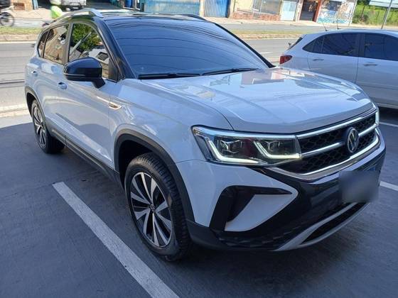 VOLKSWAGEN TAOS 1.4 250 TSI TOTAL FLEX HIGHLINE AUTOMÁTICO